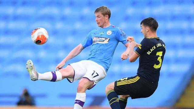  阿森纳终结曼城联赛二十场不败  